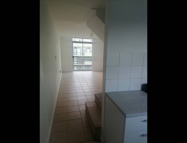 2 BEDROOM APARTMENT TO LET IN FAIRFIELD ESTATE